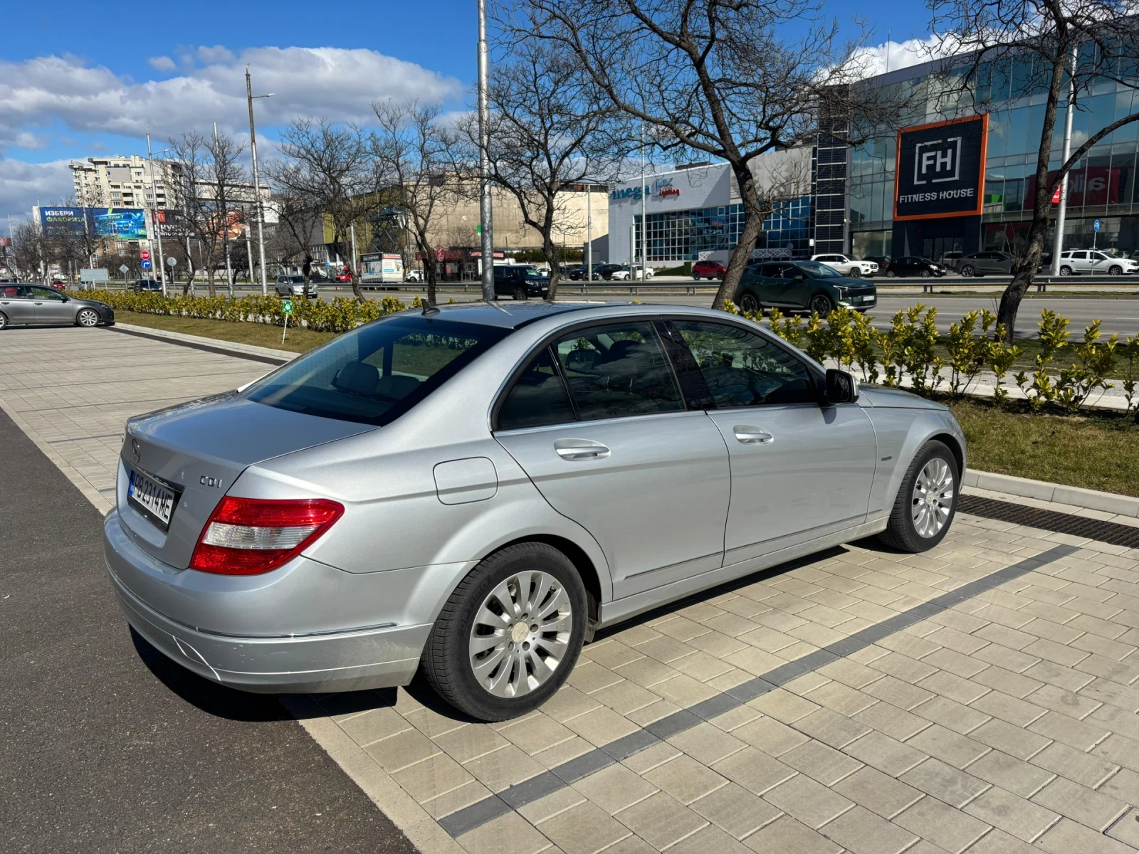 Mercedes-Benz C 220 | Mobile.bg � ����������� 4