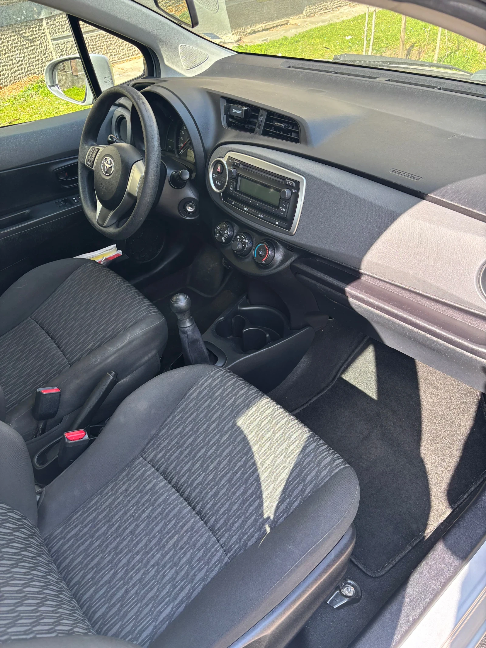 Toyota Yaris, снимка 5 - Автомобили и джипове - 54058295