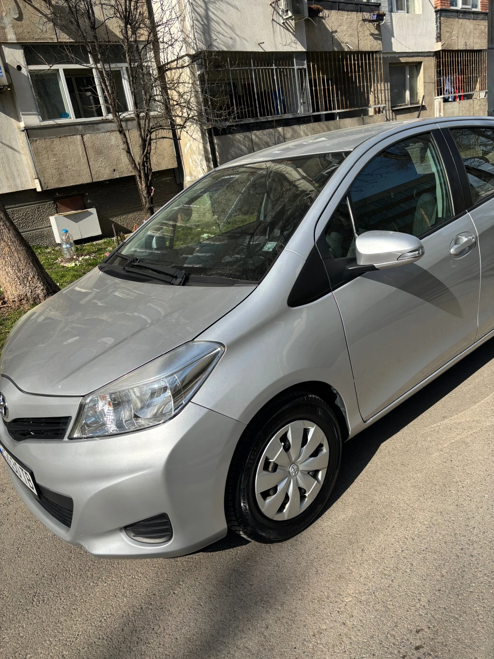 Toyota Yaris, снимка 6 - Автомобили и джипове - 54058295