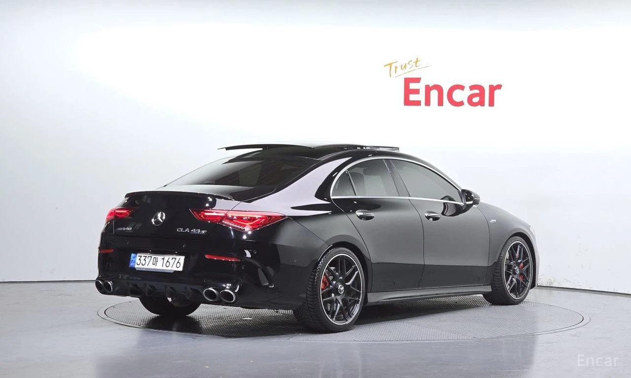 Mercedes-Benz CLA 45 AMG S* 4MATIC+ * ПОДГРЕВ* 360 КАМЕРА* НАВИГАЦИЯ, снимка 2 - Автомобили и джипове - 54820571