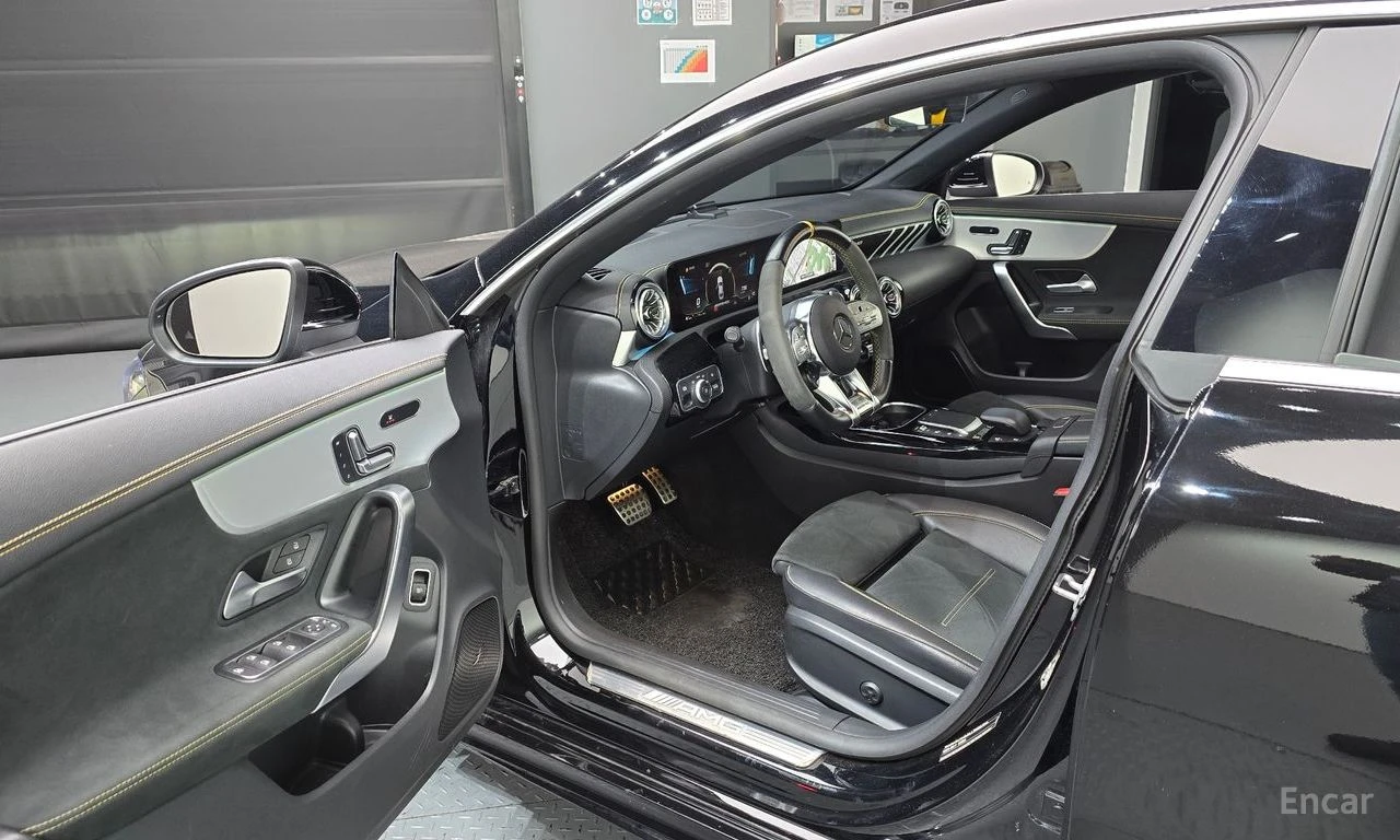 Mercedes-Benz CLA 45 AMG S* 4MATIC+ * ПОДГРЕВ* 360 КАМЕРА* НАВИГАЦИЯ, снимка 6 - Автомобили и джипове - 54820571