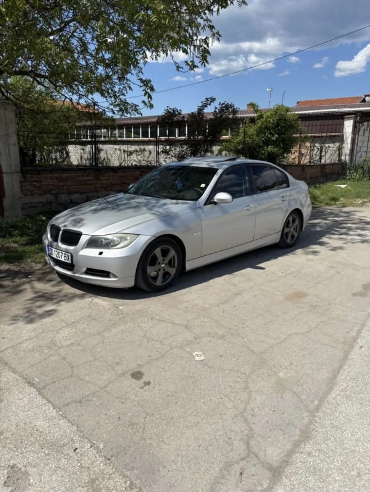 BMW 320, снимка 3 - Автомобили и джипове - 55126278
