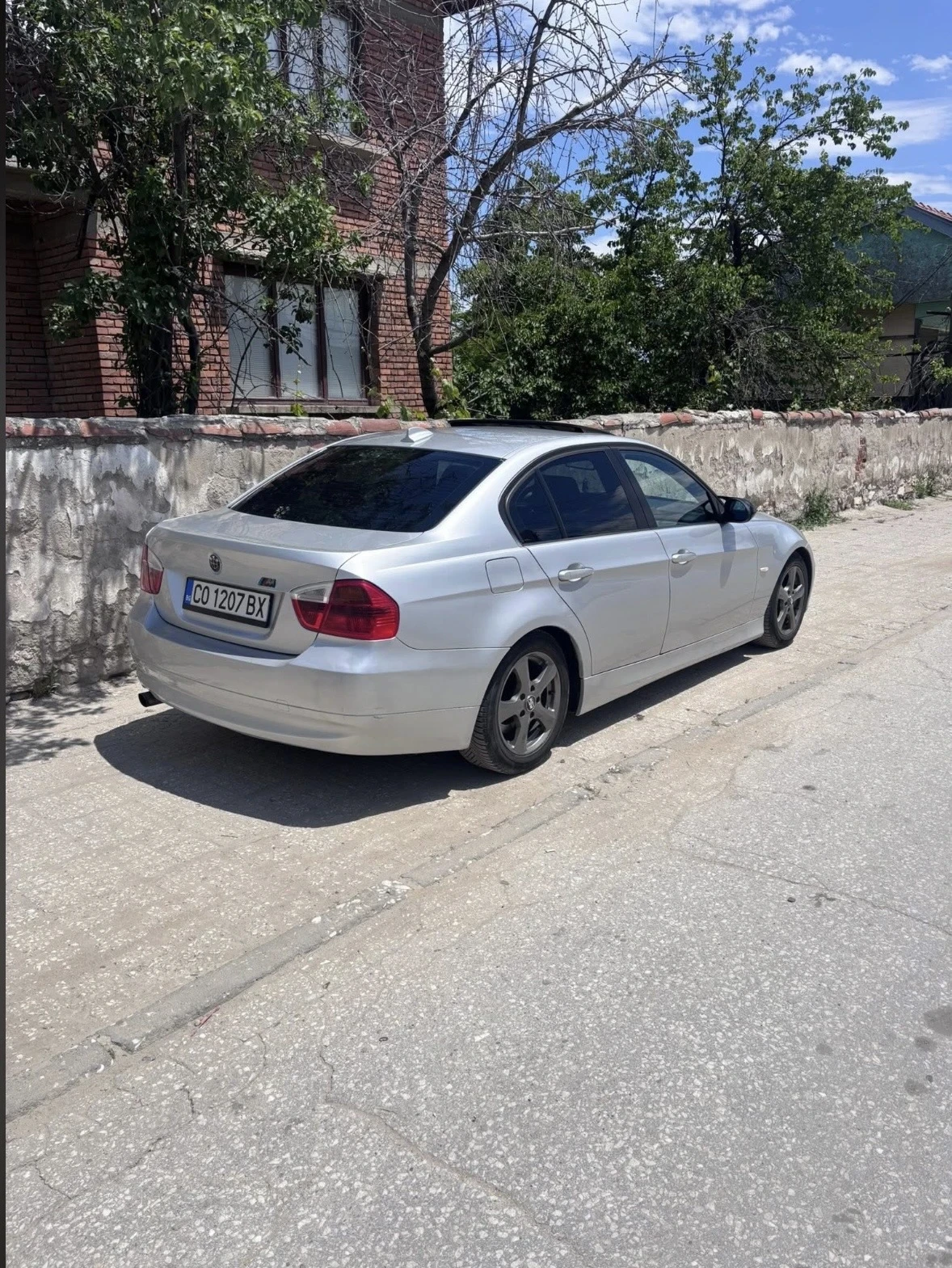 BMW 320, снимка 5 - Автомобили и джипове - 55126278