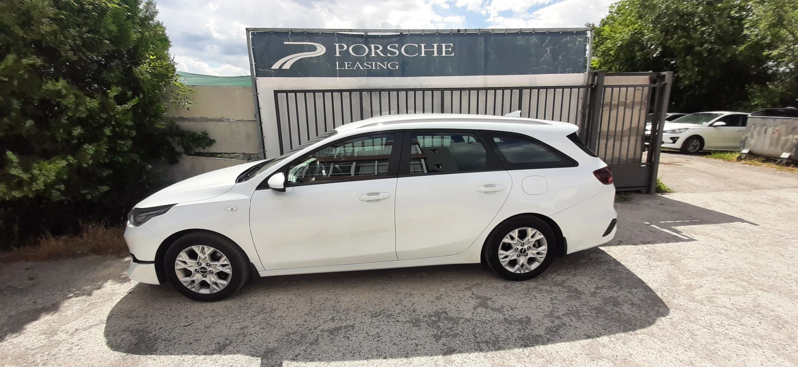 Kia Ceed FL 1.0T Comfort / 88 kW / 120к.с., 6MT, FWD, снимка 2 - Автомобили и джипове - 55613960