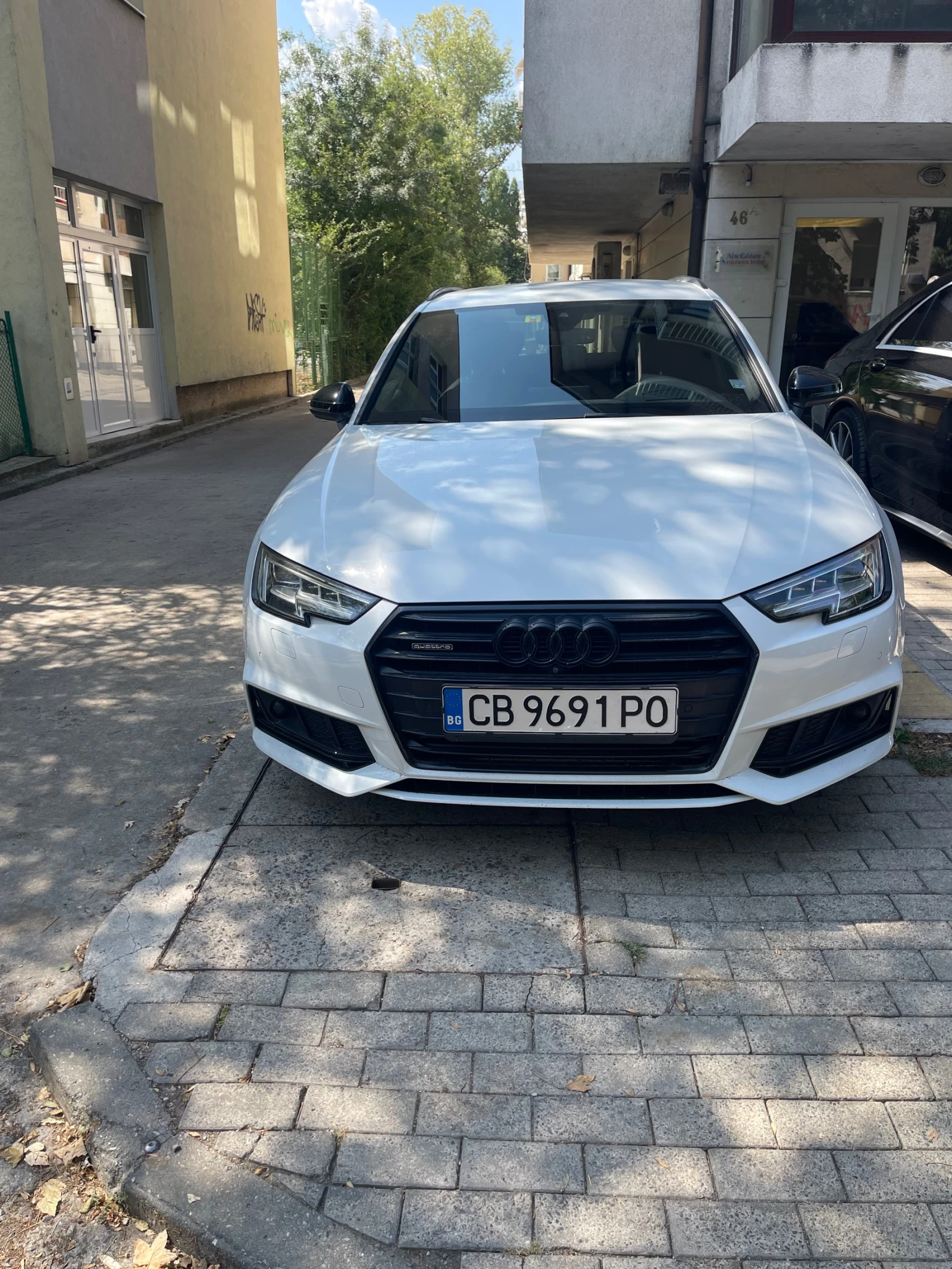 Audi A4 A4 3.0TDI S line, снимка 2 - Автомобили и джипове - 55920550