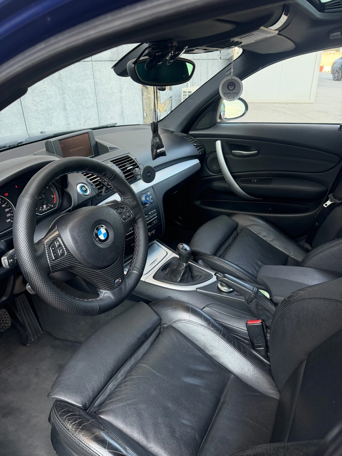BMW 118 M pack / всички екстри, снимка 10 - Автомобили и джипове - 56088938