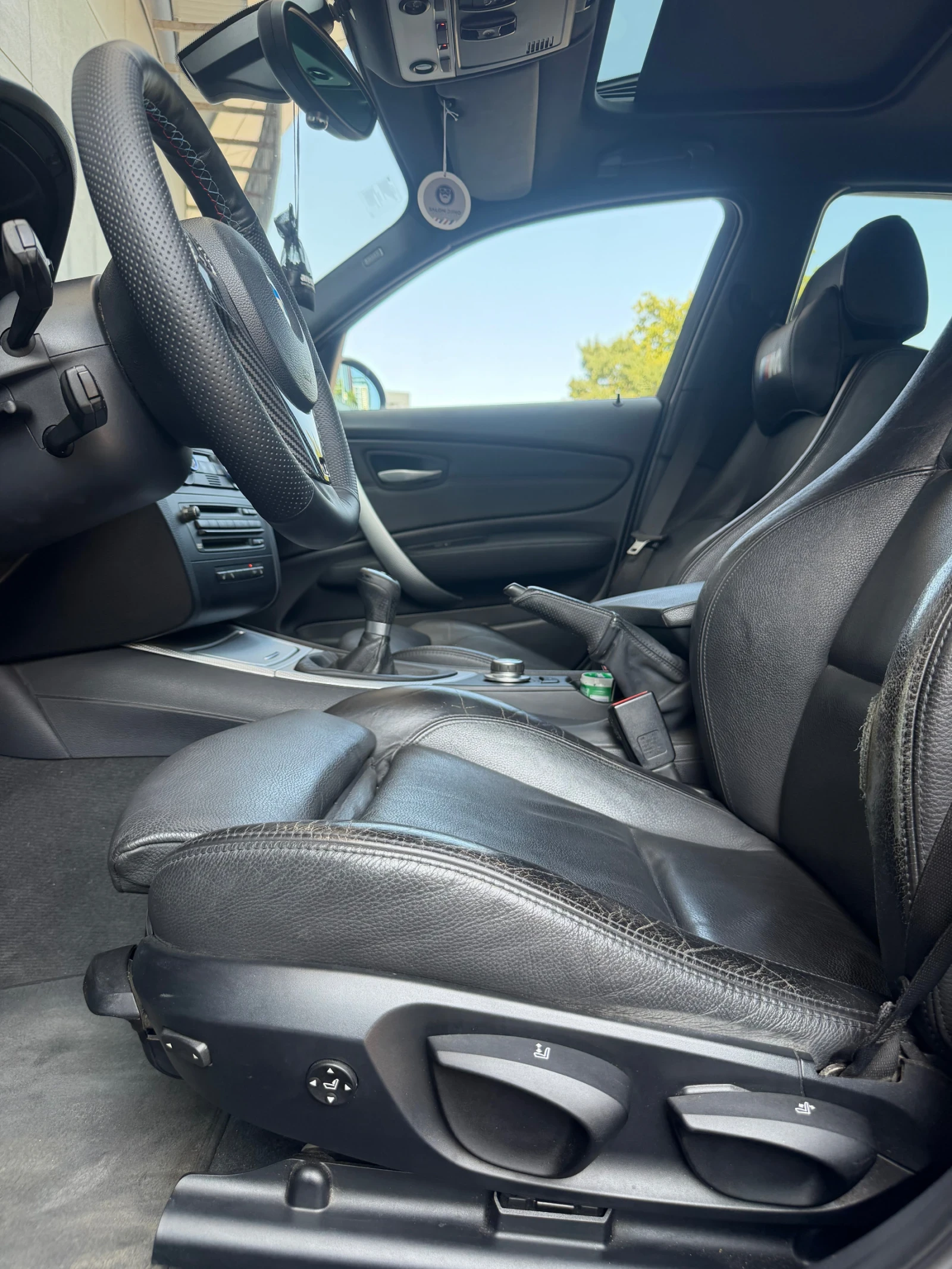 BMW 118 M pack / всички екстри, снимка 11 - Автомобили и джипове - 56088938