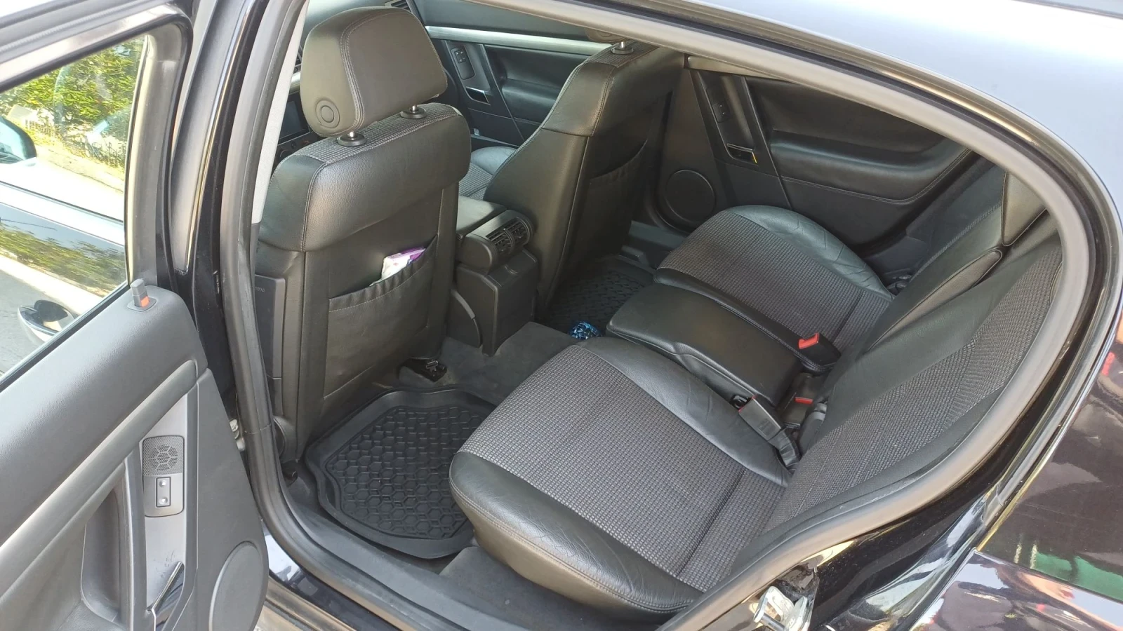 Opel Signum 1.9 150hp, снимка 9 - Автомобили и джипове - 56337582