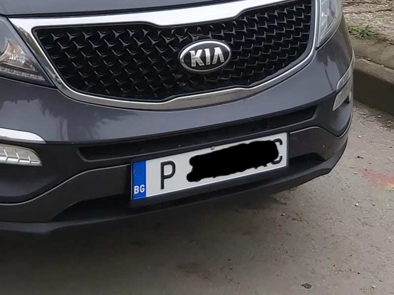 Kia Sportage, снимка 2 - Автомобили и джипове - 49500350