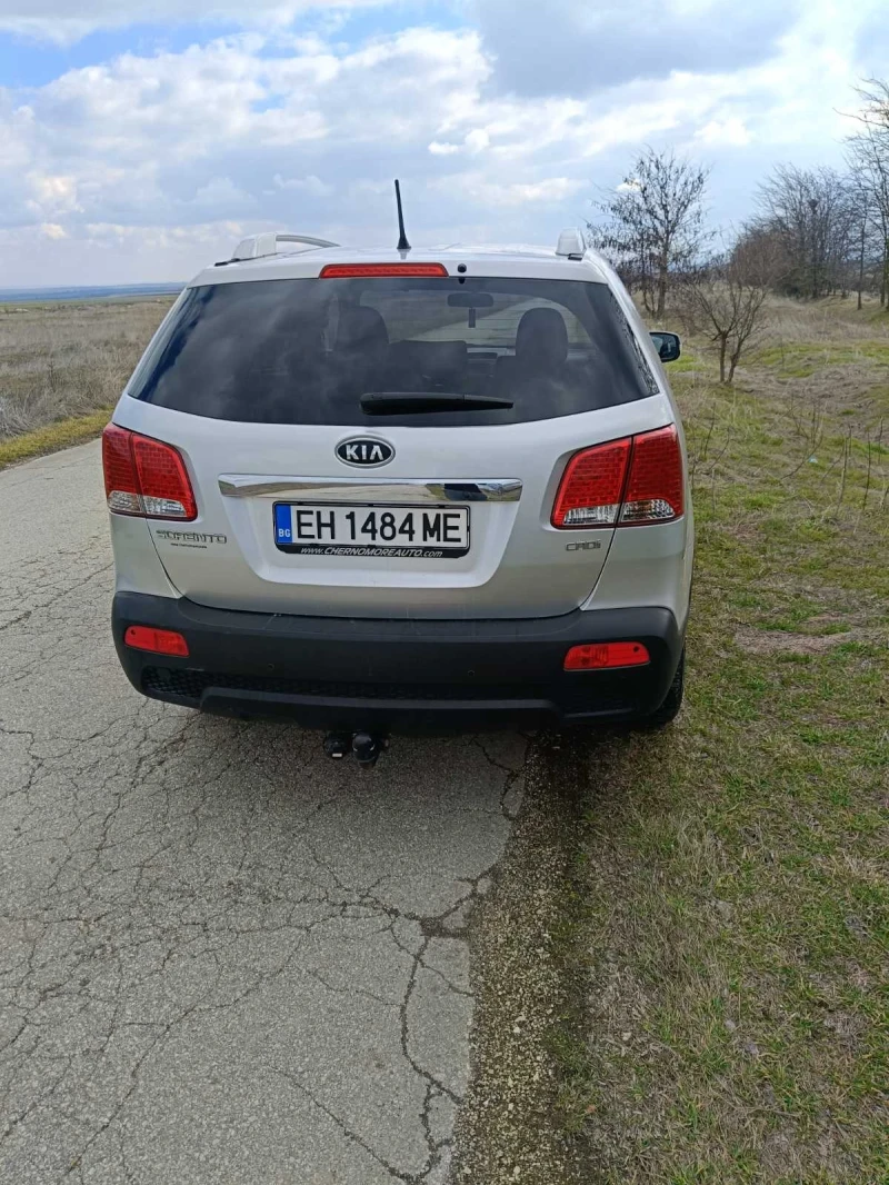 Kia Sorento, снимка 3 - Автомобили и джипове - 49344555