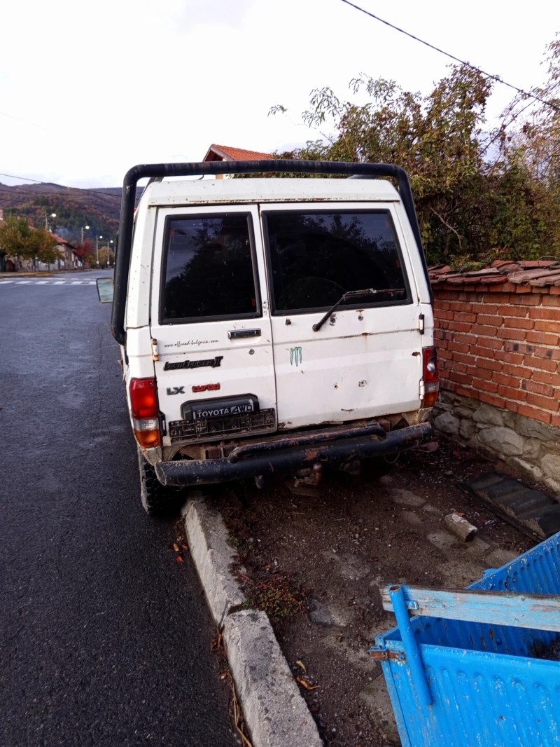 Toyota Land cruiser, снимка 6 - Автомобили и джипове - 53037479