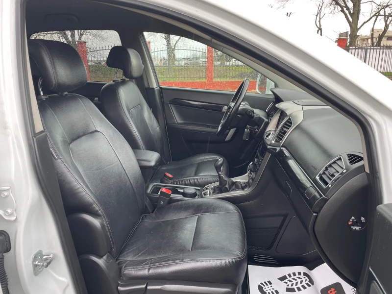 Chevrolet Captiva II Facelift 2.2D(184к)4x4 7места EURO 5A ITALY, снимка 11 - Автомобили и джипове - 52635283