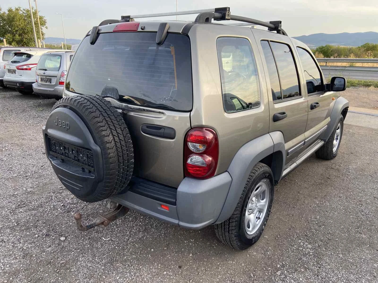 Jeep Cherokee 2.4     6 - скорости .91000.км.Гърция - изображение 6