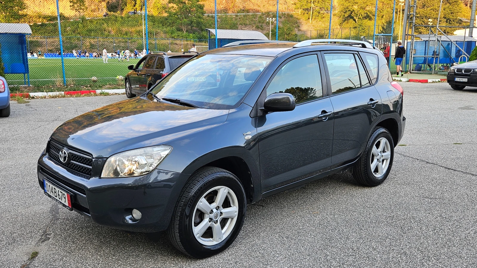 Toyota Rav4 2.2 D4d Klimatronik/4x4/6skorosti - изображение 2
