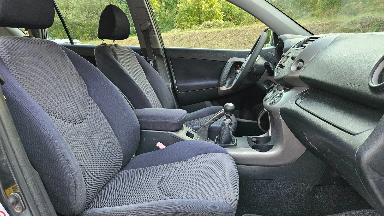 Toyota Rav4 2.2 D4d Klimatronik/4x4/6skorosti | Mobile.bg   12