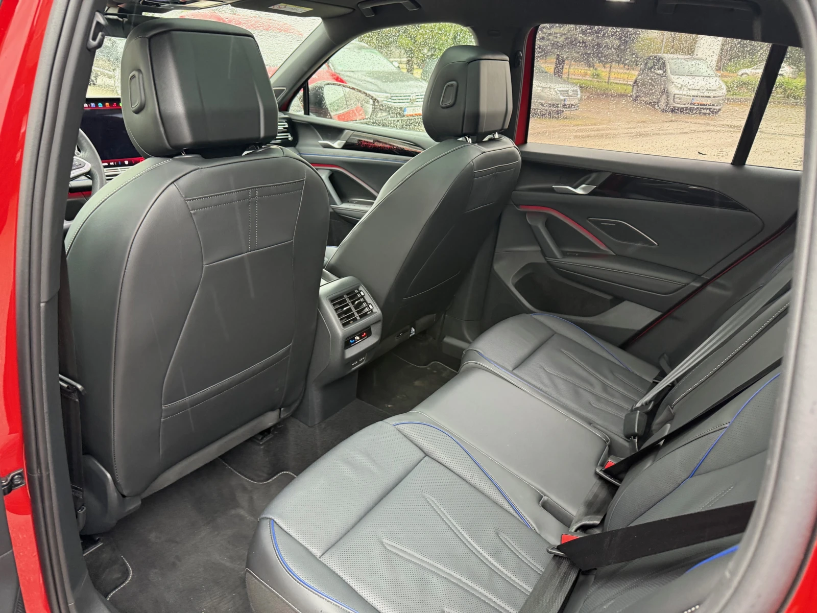VW Tiguan R-line Plus 4 Motion  2, 0 TDI 193 k.c 7DSG, снимка 13 - Автомобили и джипове - 54638326