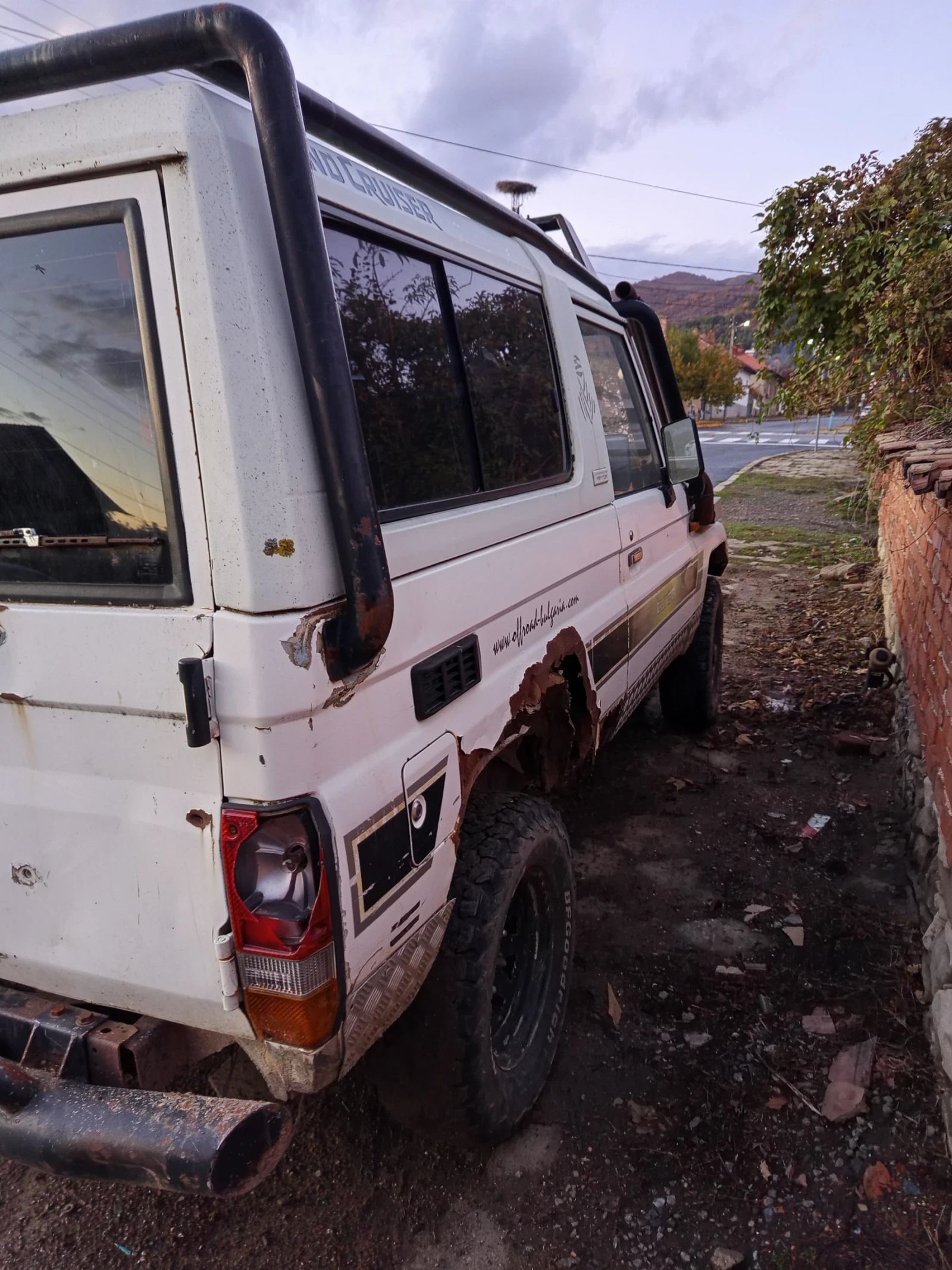 Toyota Land cruiser  - изображение 4