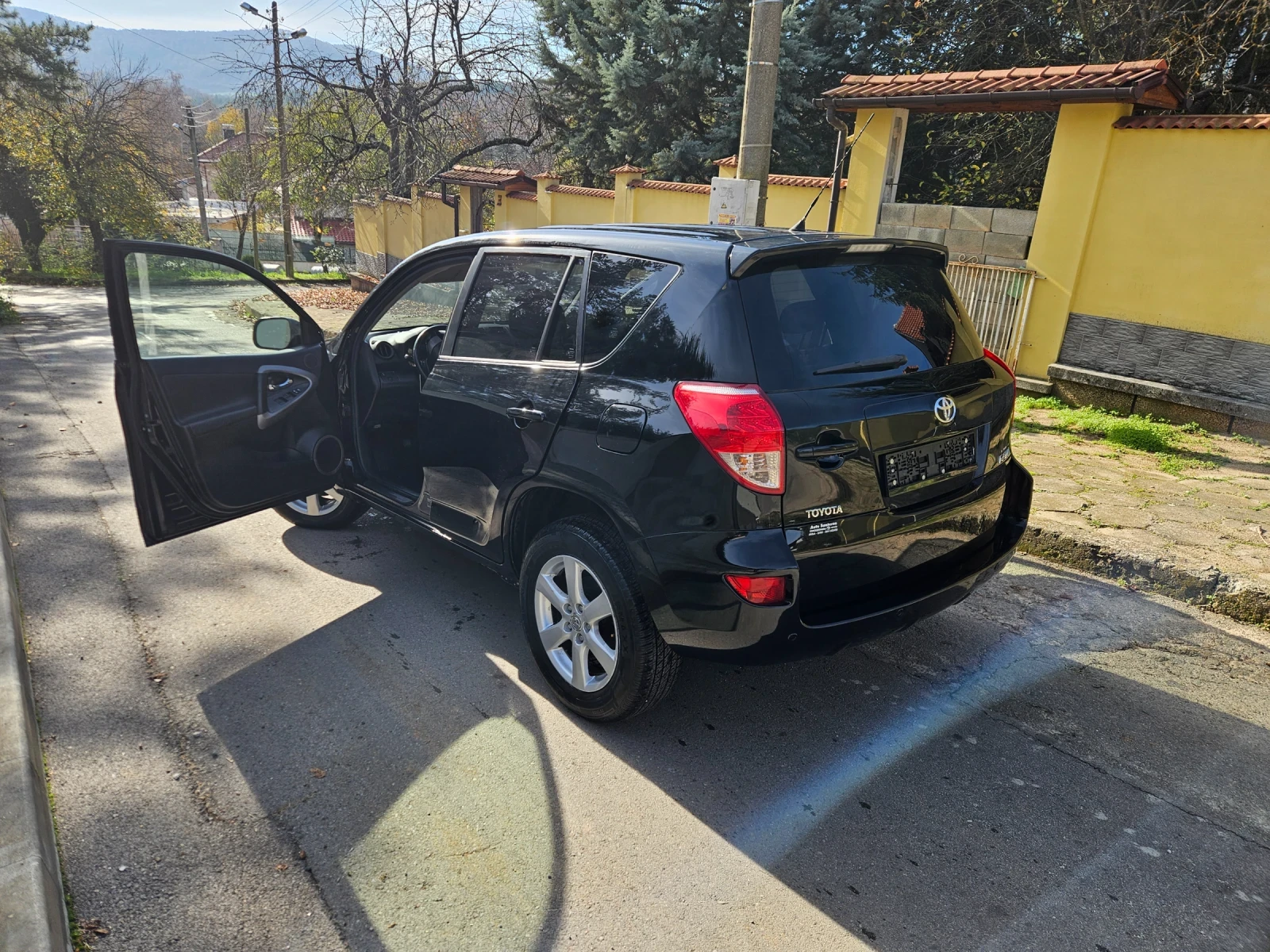 Toyota Rav4 2.2d 136kc | Mobile.bg   5