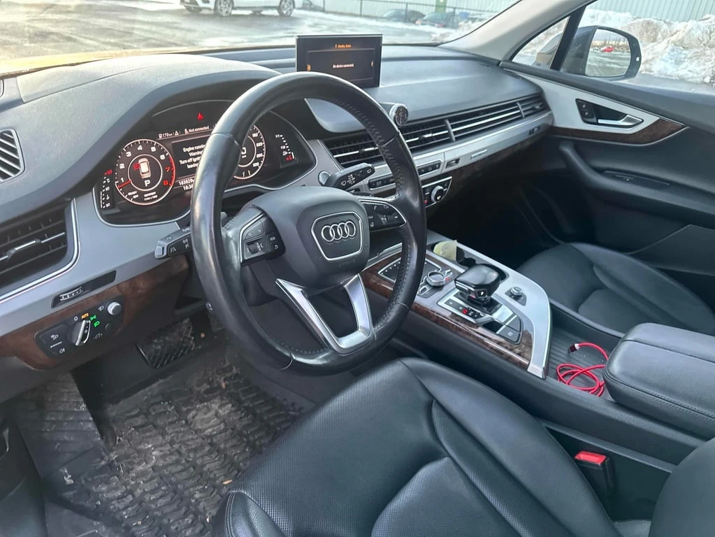 Audi Q7 * 3.0T Progressiv * CARFAX * ���� �� �� | Mobile.bg � ����������� 5