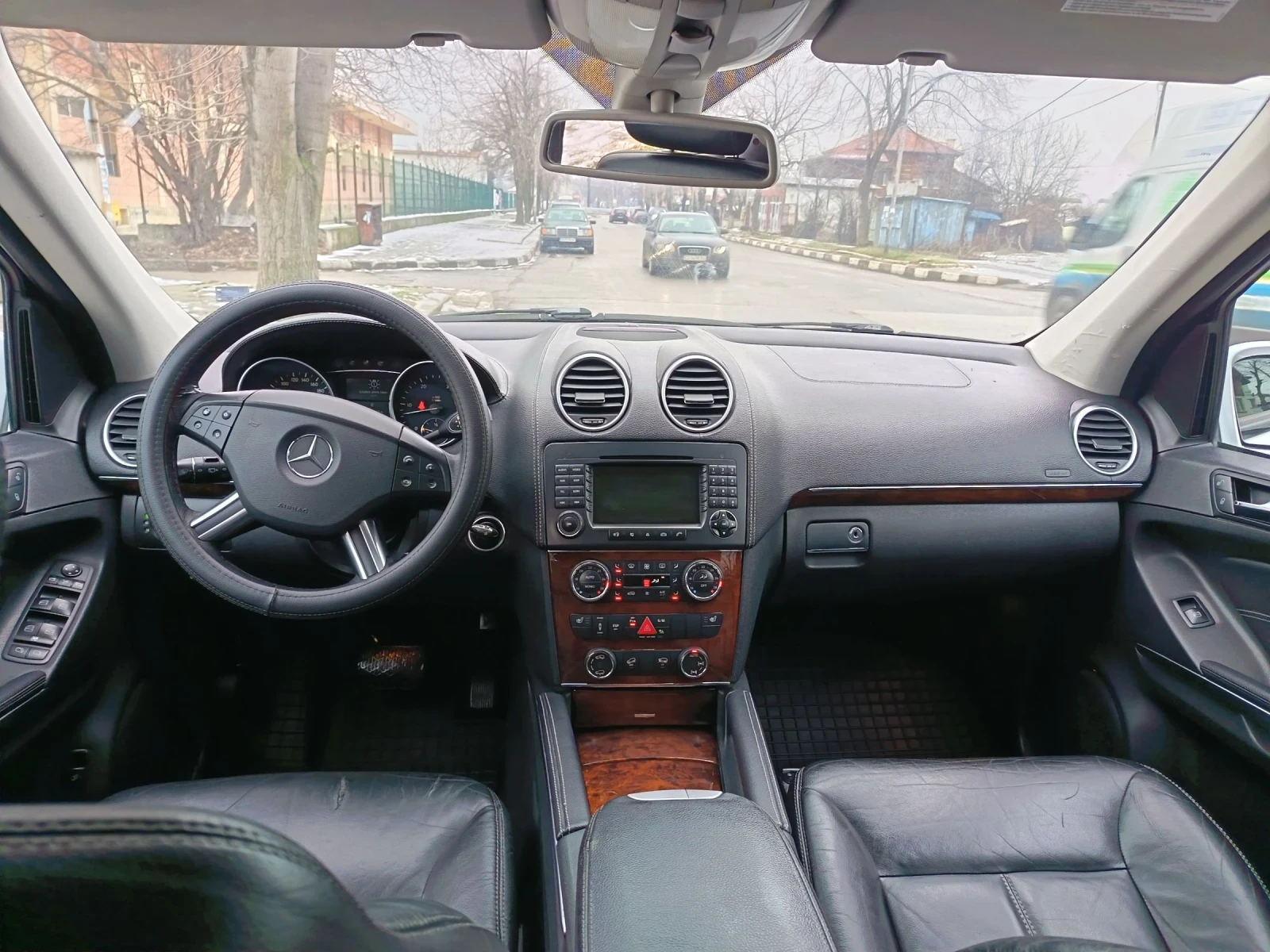 Mercedes-Benz GL 320  - изображение 7