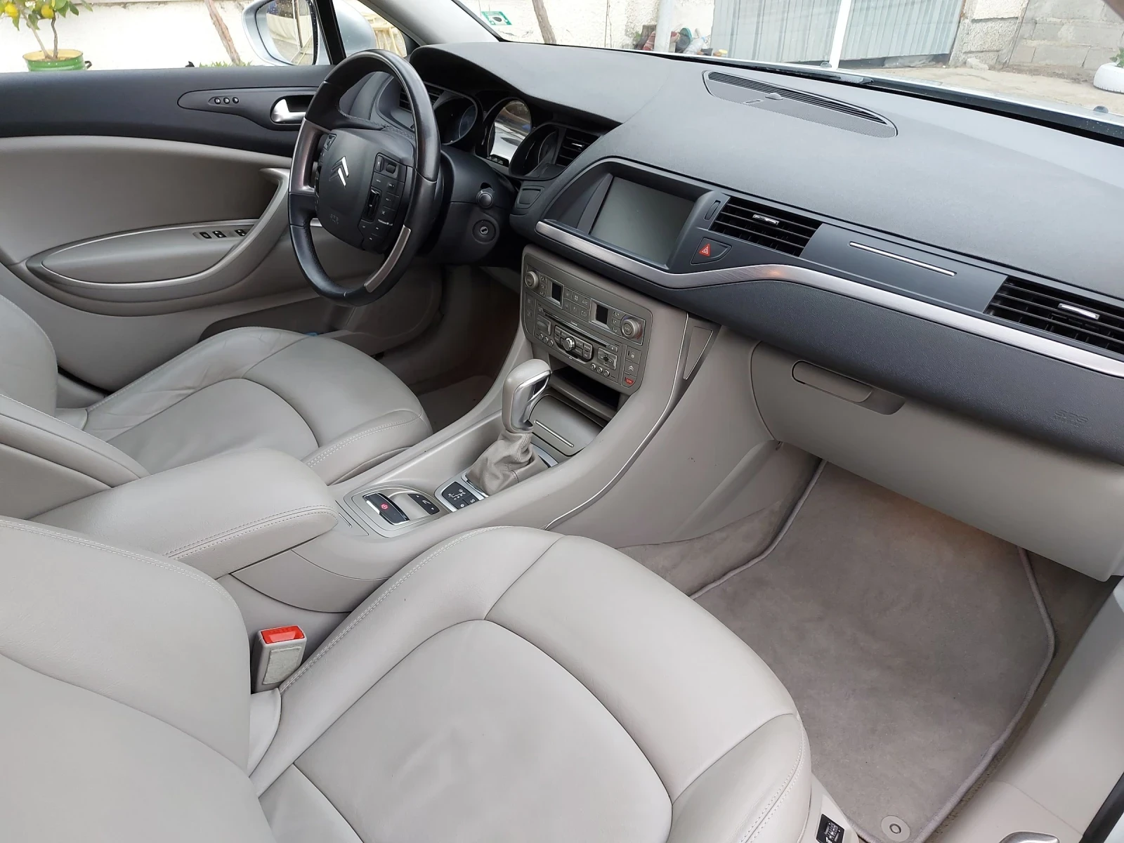 Citroen C5 Aircross, снимка 9 - Автомобили и джипове - 53749237