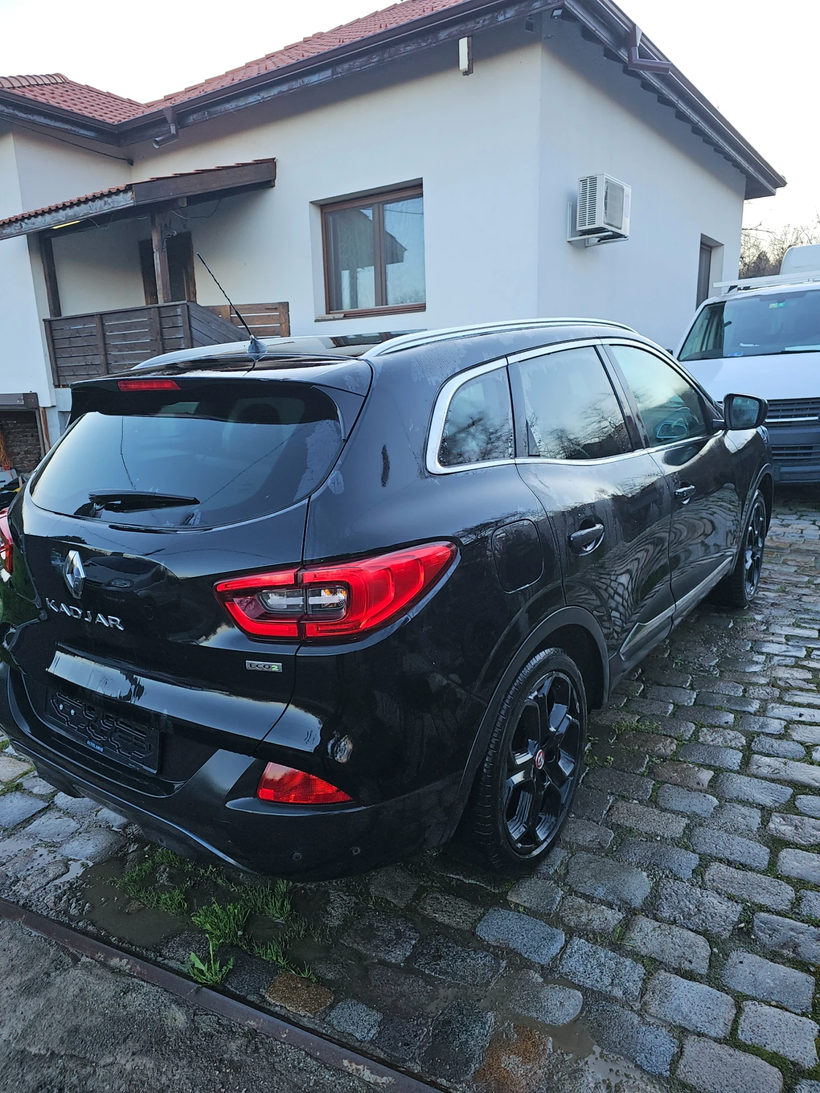 Renault Kadjar 1.5 dci 110 hp automatic koja kamera, снимка 5 - Автомобили и джипове - 54103689