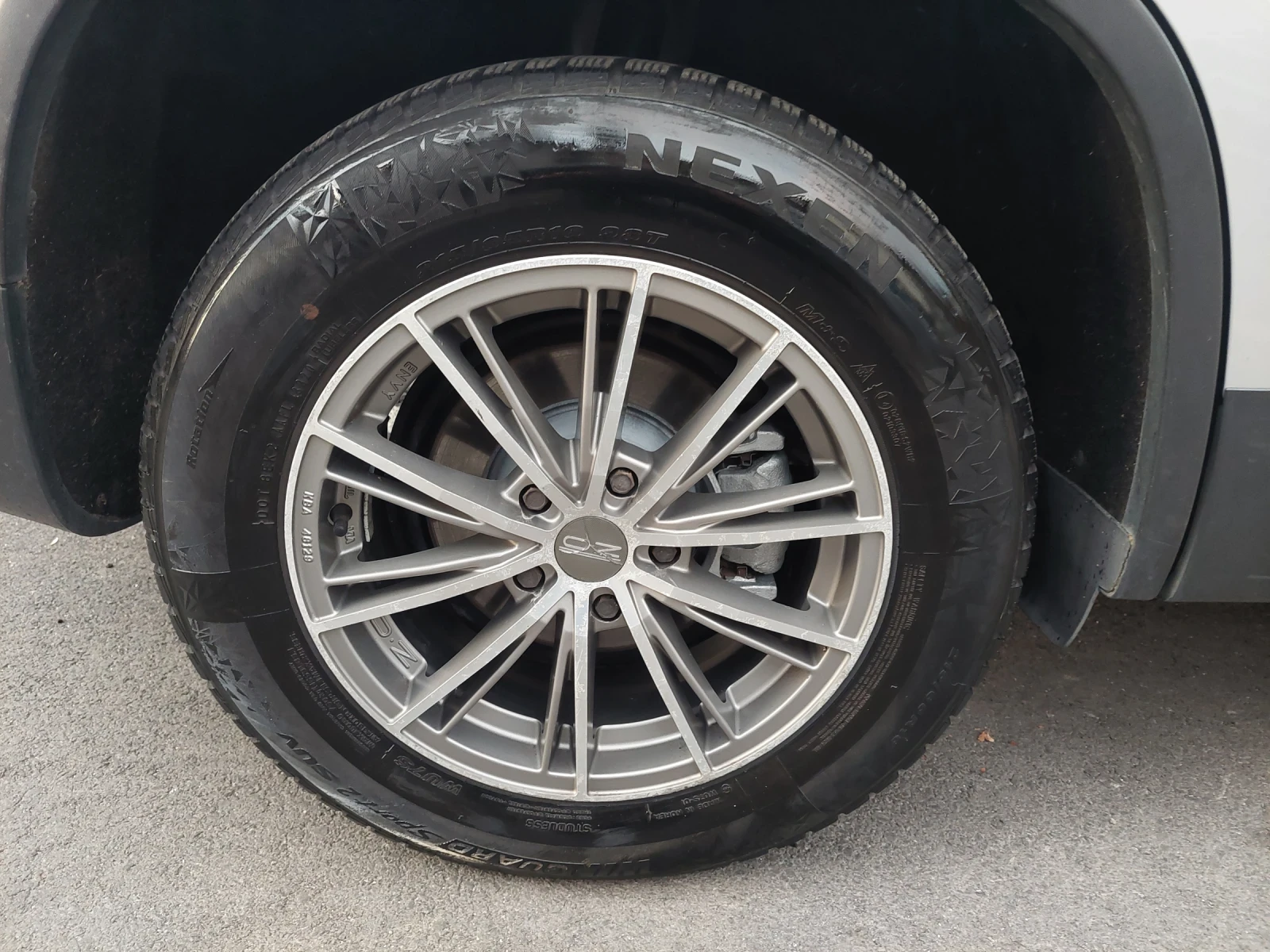 VW Tiguan 1.4 TSI, снимка 9 - Автомобили и джипове - 54258914