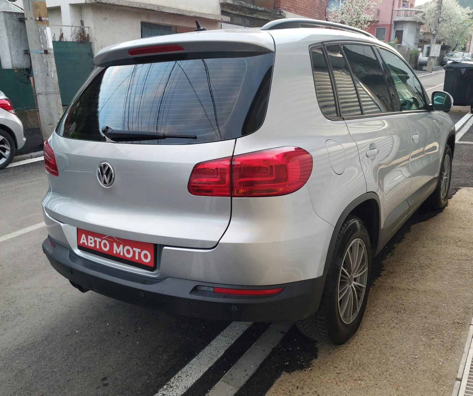 VW Tiguan 1.4 TSI, снимка 5 - Автомобили и джипове - 54258914