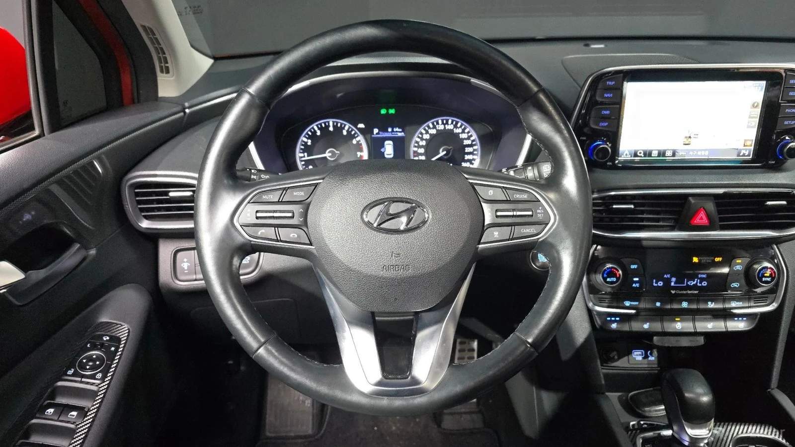 Hyundai Santa fe * ПАНО* KEYLESS* Camera* ПОДГРЕВ* , снимка 13 - Автомобили и джипове - 55584697