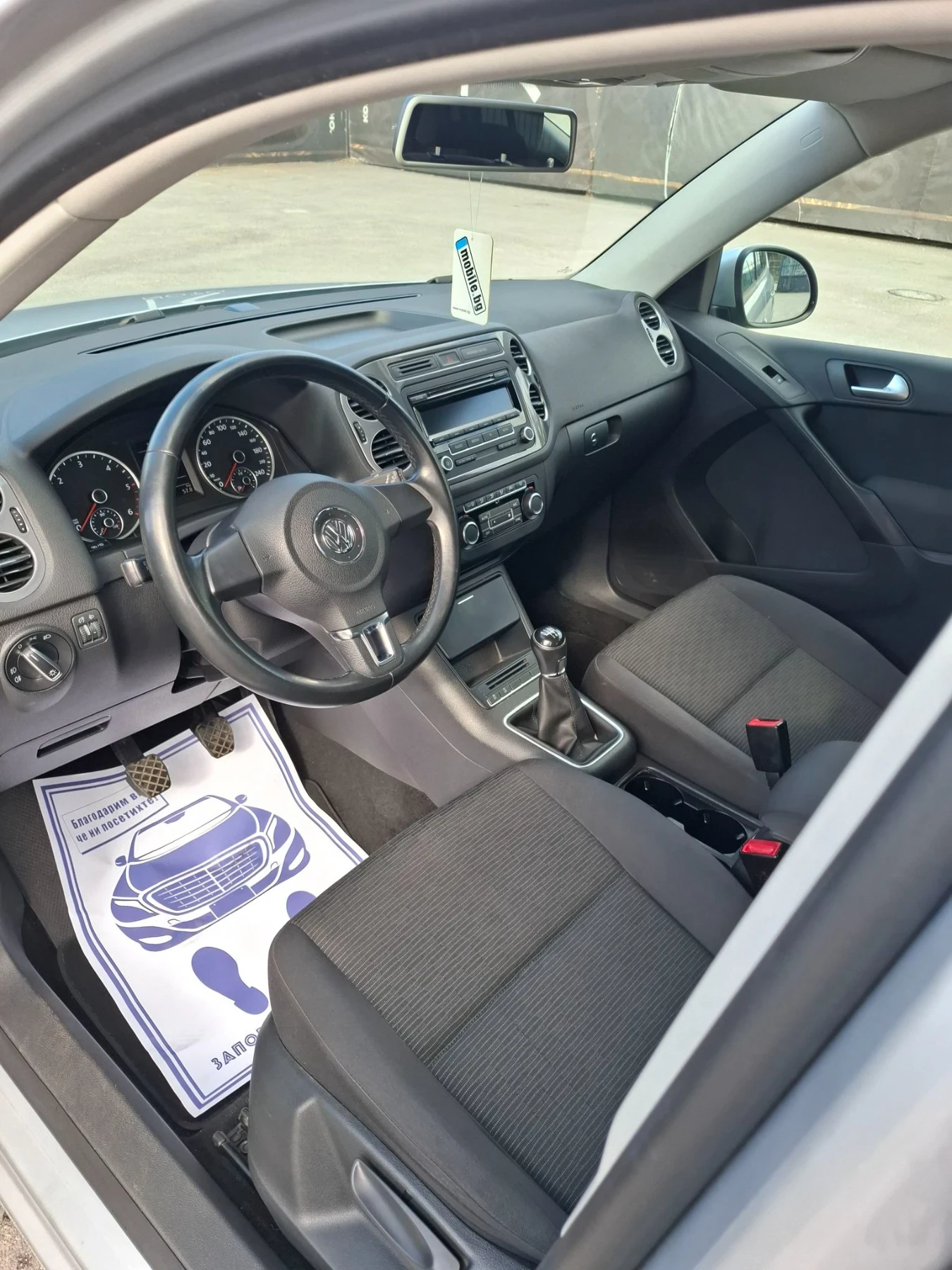 VW Tiguan 2.0TDI FACELIFT , снимка 10 - Автомобили и джипове - 55792419