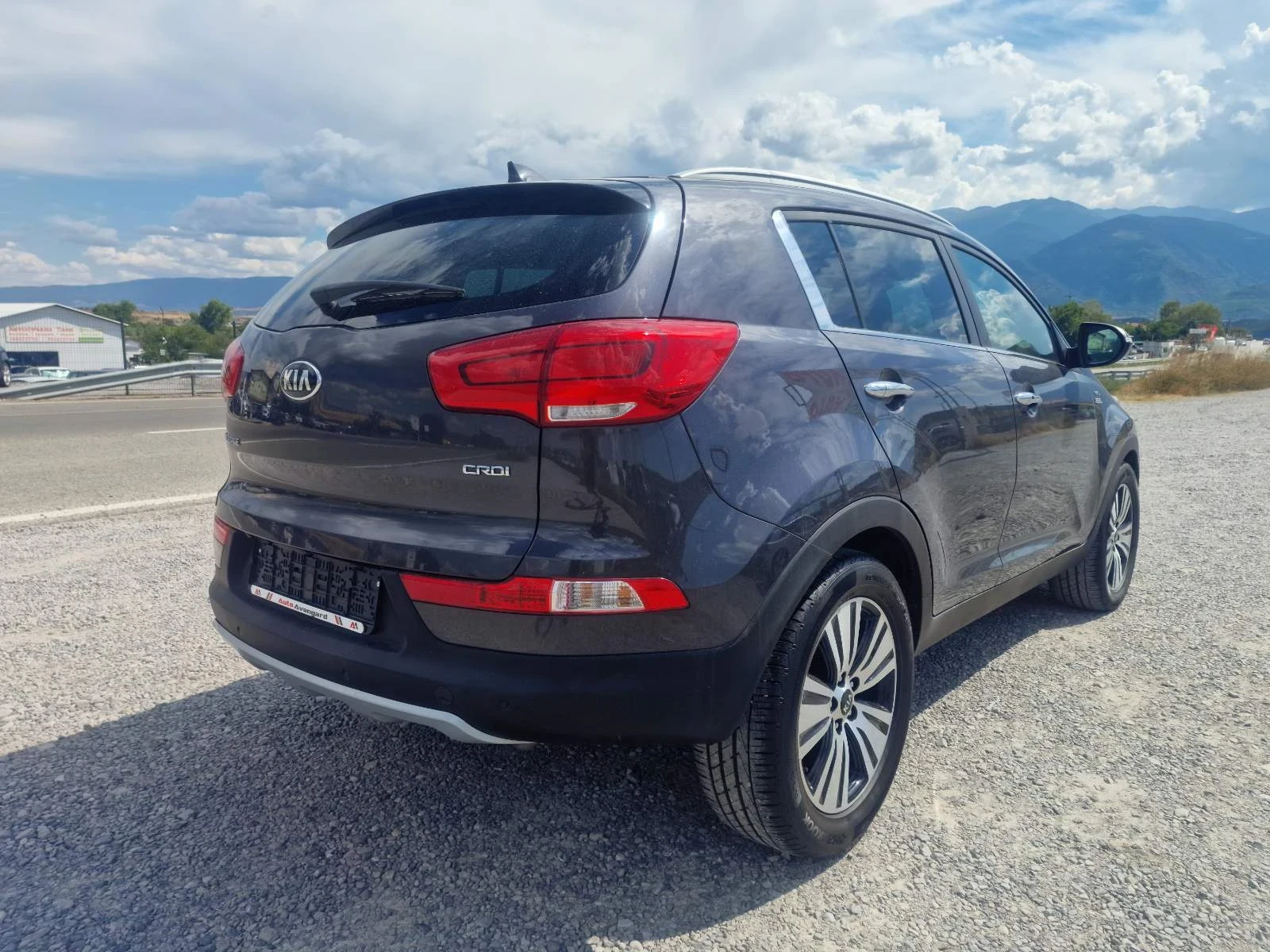 Kia Sportage 2.0CRDI -REBEL 4x4 НОВА 80хил.км, снимка 4 - Автомобили и джипове - 55943252