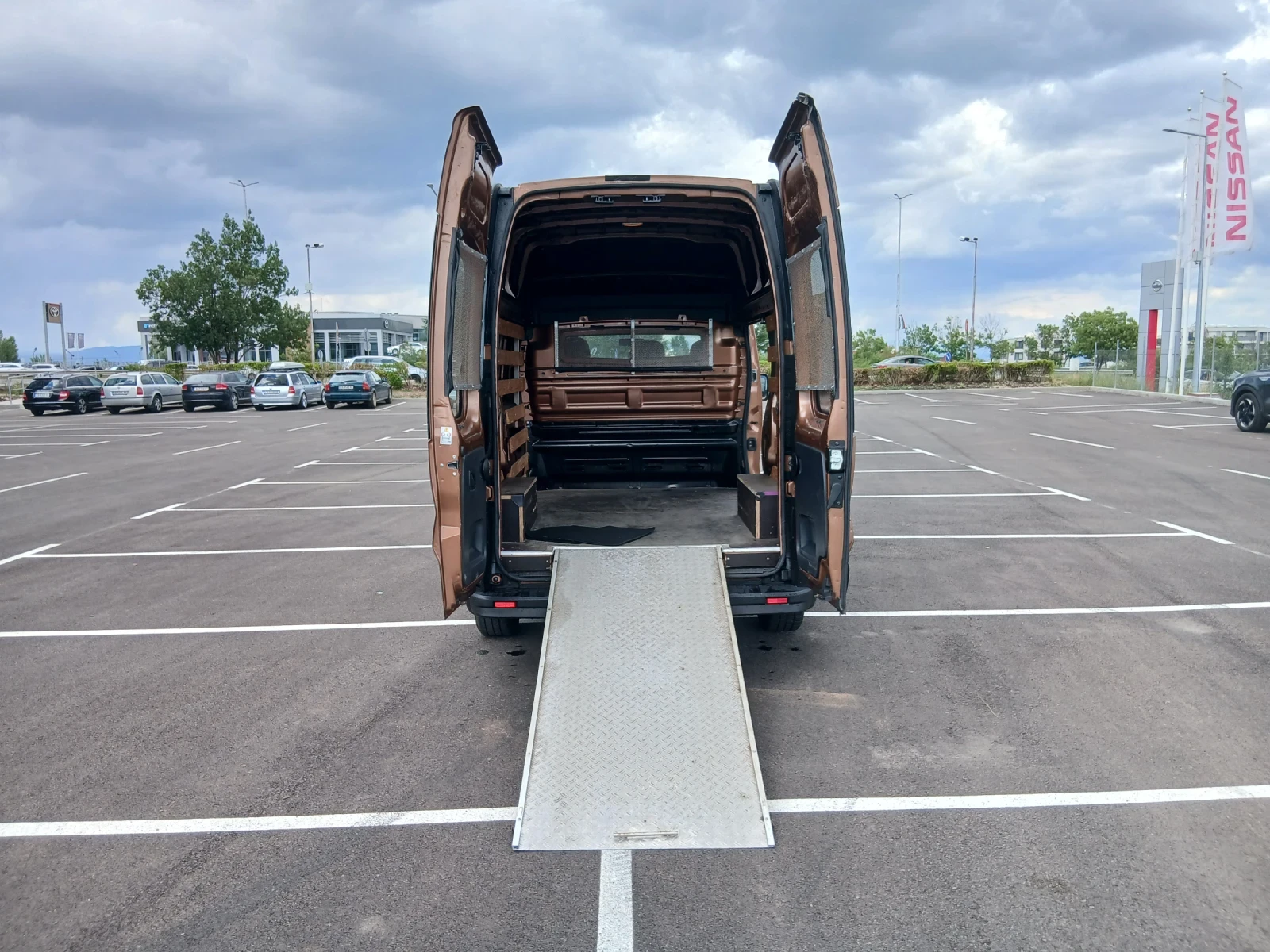 Opel Vivaro 1.6 L1H2 евро 6, снимка 12 - Бусове и автобуси - 55264934