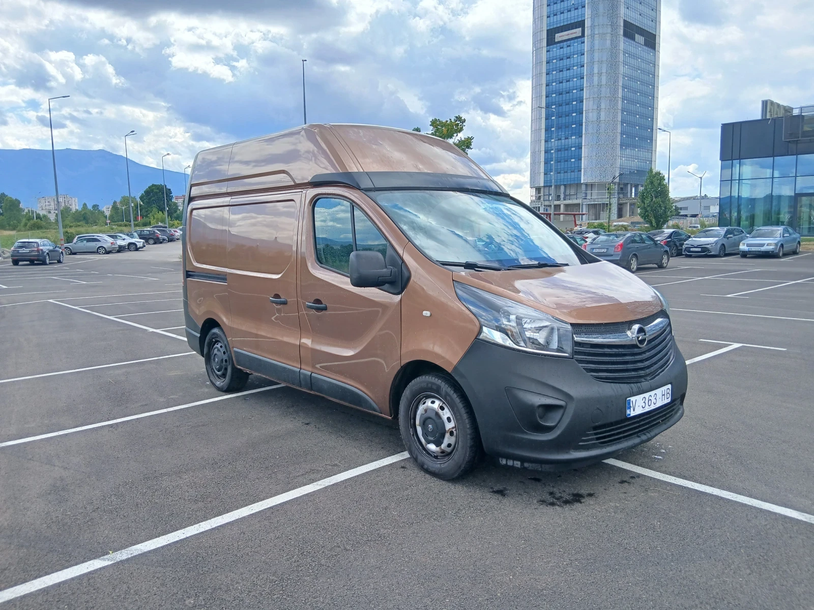Opel Vivaro 1.6 L1H2 евро 6, снимка 3 - Бусове и автобуси - 55264934