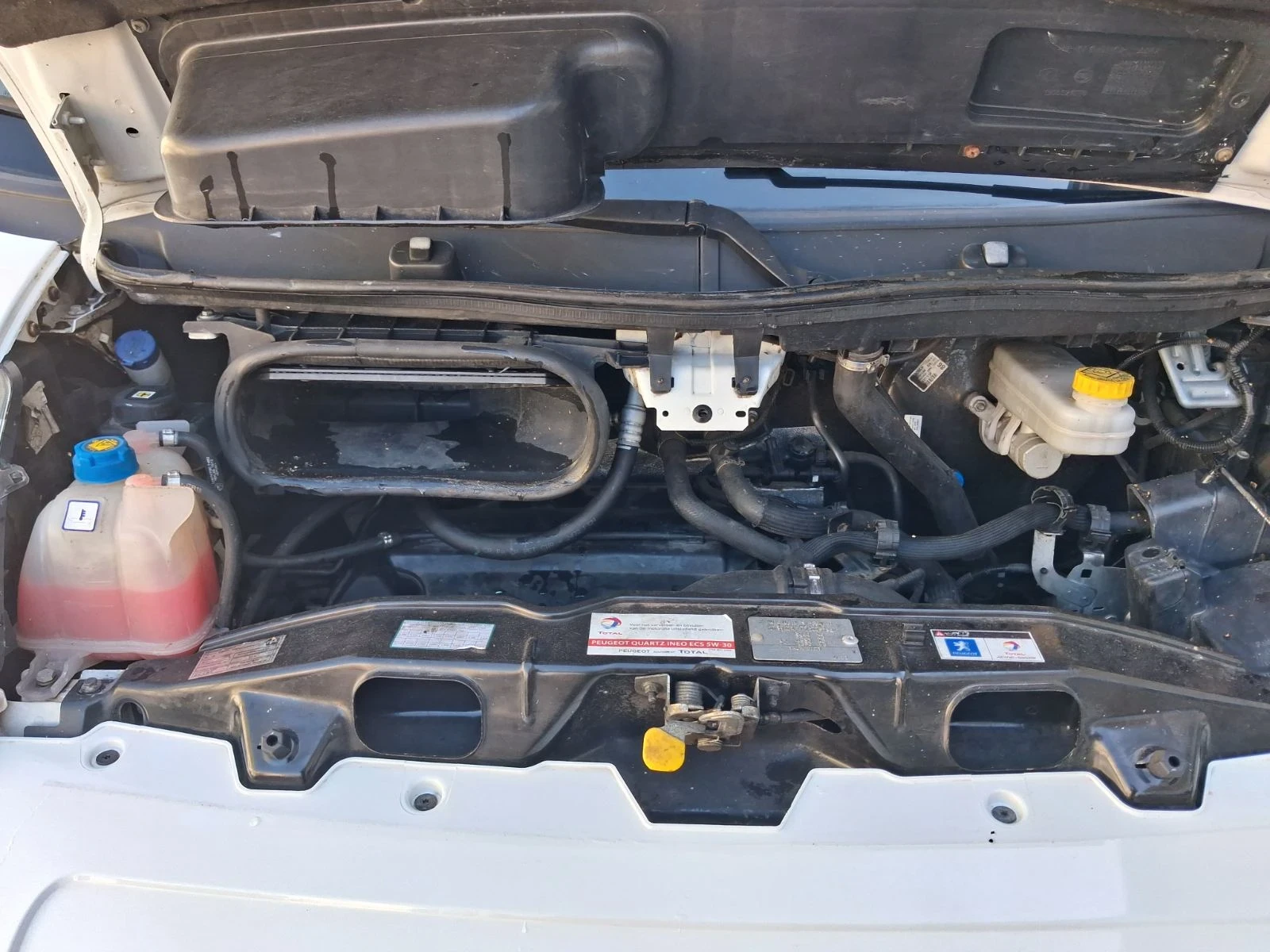 Peugeot Boxer 2.2HDI, снимка 14 - Бусове и автобуси - 55546219