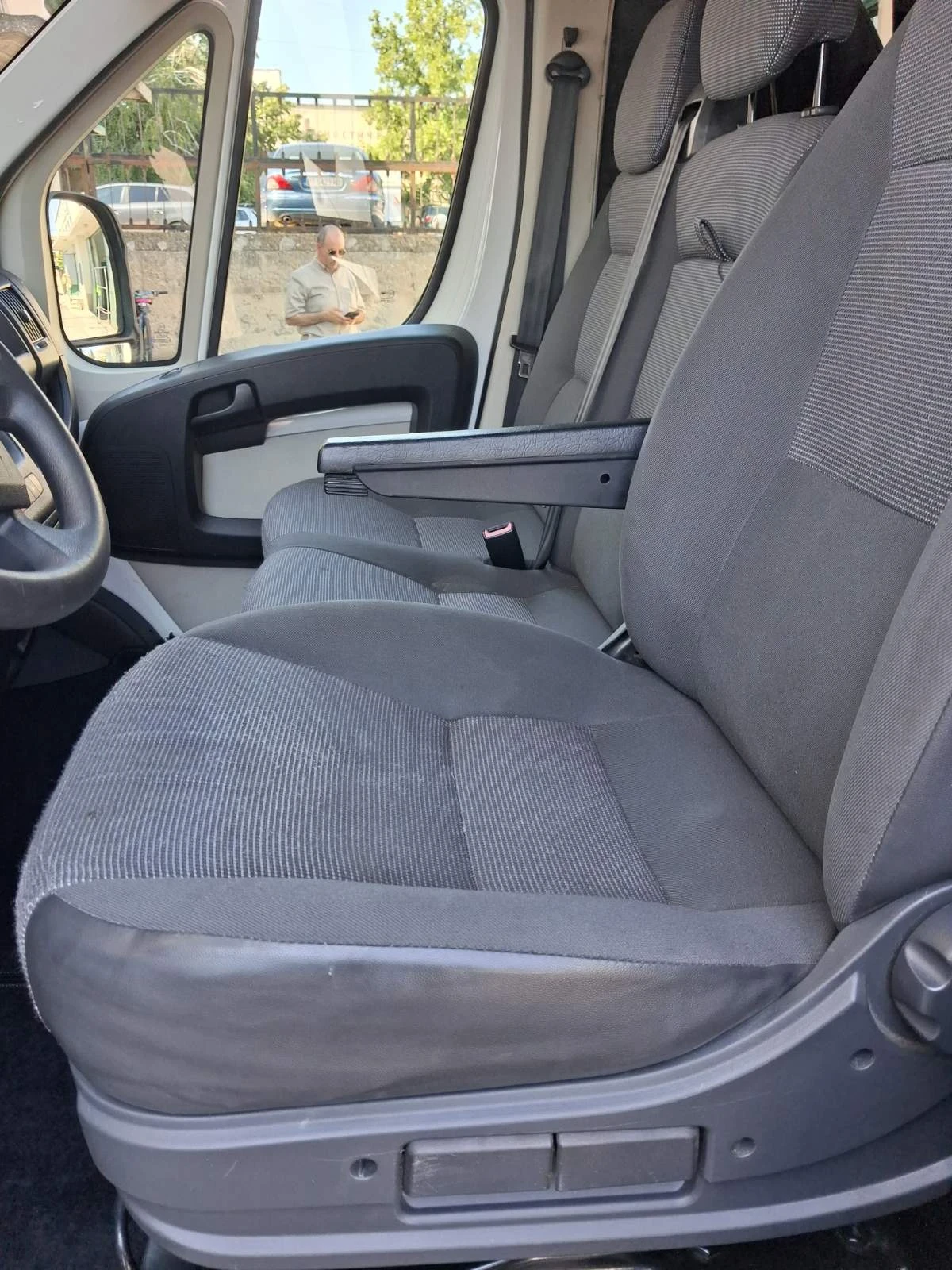 Peugeot Boxer 2.2HDI, снимка 9 - Бусове и автобуси - 55546219