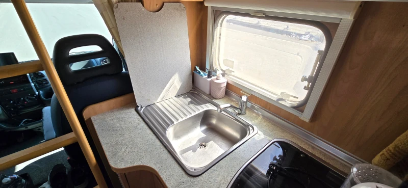 Кемпер Fiat DUCATO * BURSTNER* , снимка 9 - Каравани и кемпери - 52460383