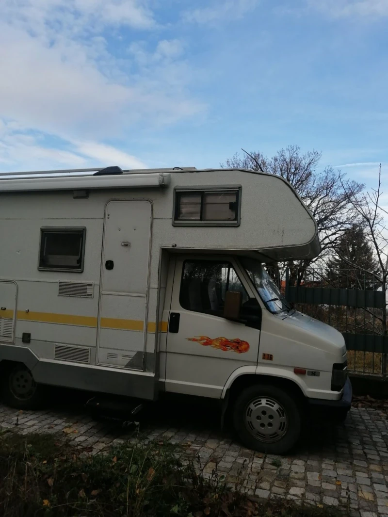 Кемпер Fiat Дукато, снимка 4 - Каравани и кемпери - 52368399