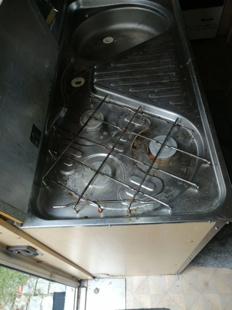 Кемпер Fiat Дукато, снимка 6 - Каравани и кемпери - 52368399