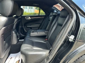 Обява за продажба на Chrysler 300c 3.6i 292 к.с. ~21 999 лв. - изображение 9