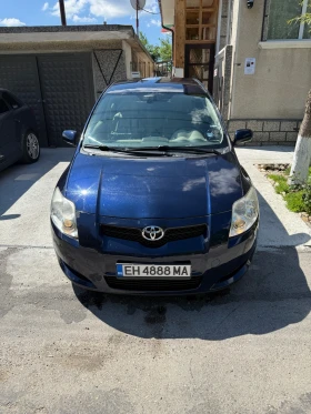Обява за продажба на Toyota Auris UNIKAT ~6 999 лв. - изображение 1