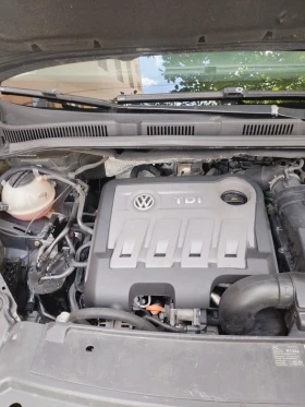 VW Sharan 2.0 TDI 140hp 6ск Hi-line 7места Климатроник Нави - 4999 € / 9777.19 лв. - 25844720 16