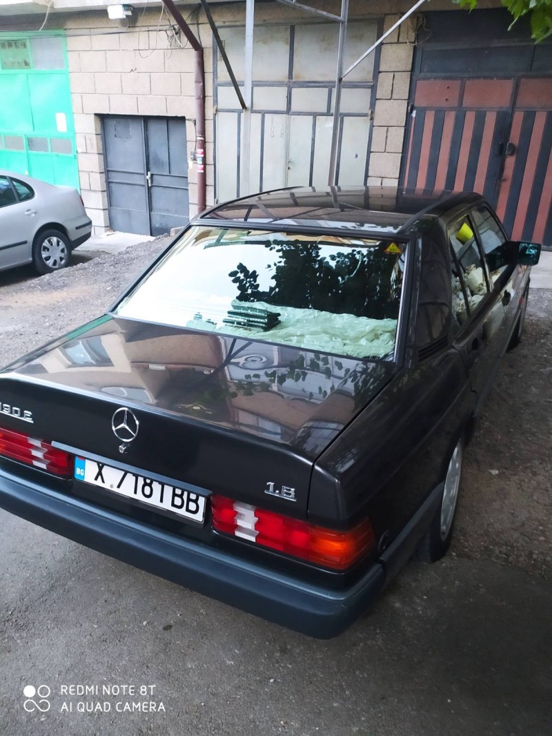 Mercedes-Benz 190, снимка 1 - Автомобили и джипове - 46345684