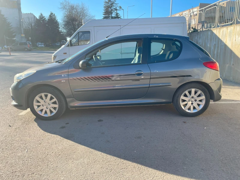 Peugeot 206 PLUS, снимка 2 - Автомобили и джипове - 49039045