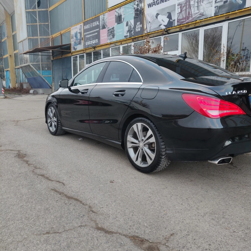 Mercedes-Benz CLA 250, снимка 6 - Автомобили и джипове - 49289561