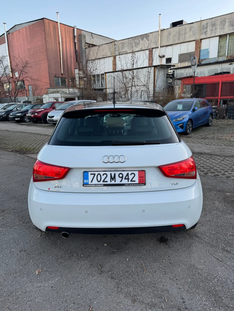 Audi A1 1.6 TDI S-LINE / АВТОМАТ, снимка 5 - Автомобили и джипове - 49405506