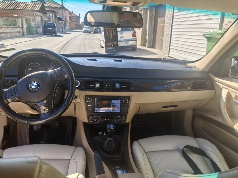 BMW 330, снимка 7 - Автомобили и джипове - 52519122