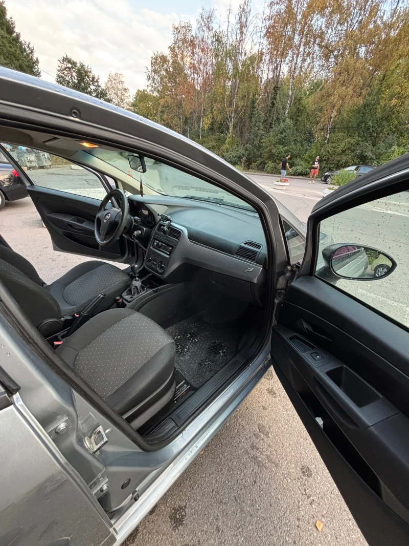 Fiat Punto GRANDE/ГАЗ/БЕНЗИН, снимка 8 - Автомобили и джипове - 52489135