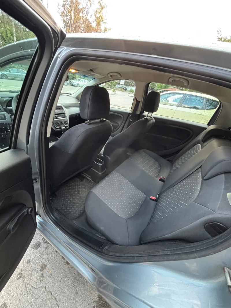 Fiat Punto GRANDE/ГАЗ/БЕНЗИН, снимка 9 - Автомобили и джипове - 52489135
