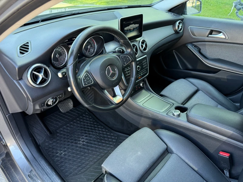 Mercedes-Benz GLA 180 1.5dci(GR)/EU6b/automatic, снимка 11 - Автомобили и джипове - 52566779