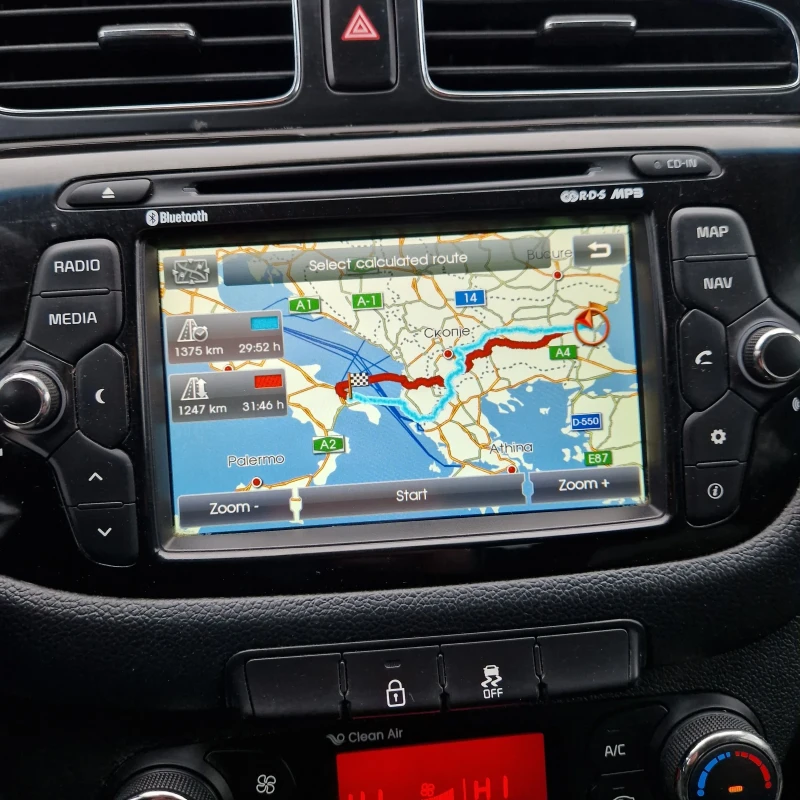 Kia Ceed 1.6crdi FULL, снимка 8 - Автомобили и джипове - 52857282